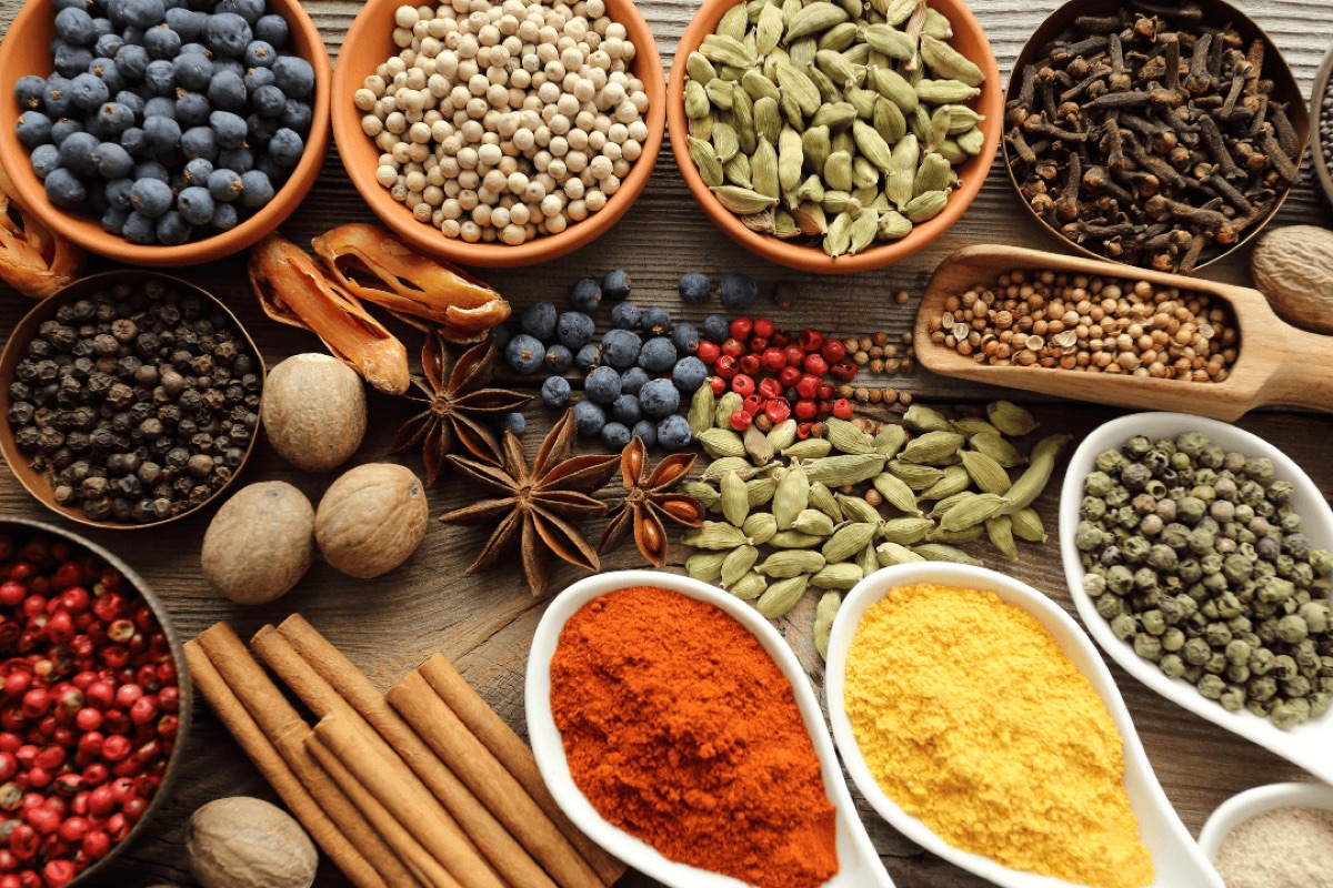 Dried Herbs & Spices